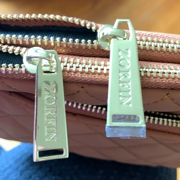 ZORFIN Quilted Fanny Packs: Crossbody Belt Bag with Adjustable Strap NWOT - Picture 8 of 9